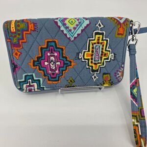 NWT Vera Bradley RFID Grab & Go Wristlet Painted Medallions Wallet